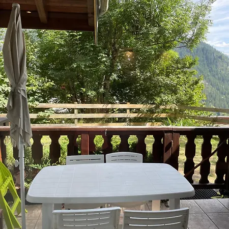 T4 Champagny, Terrasse Au Calme