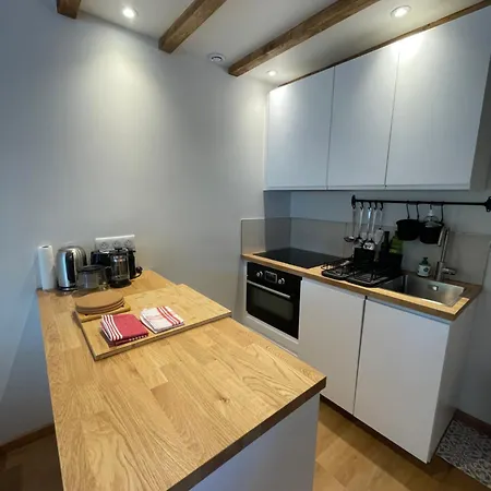 T4 Champagny, Terrasse Au Calme