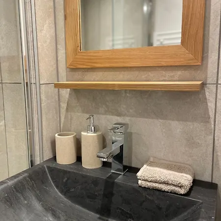 T4 Champagny, Terrasse Au Calme Apartman